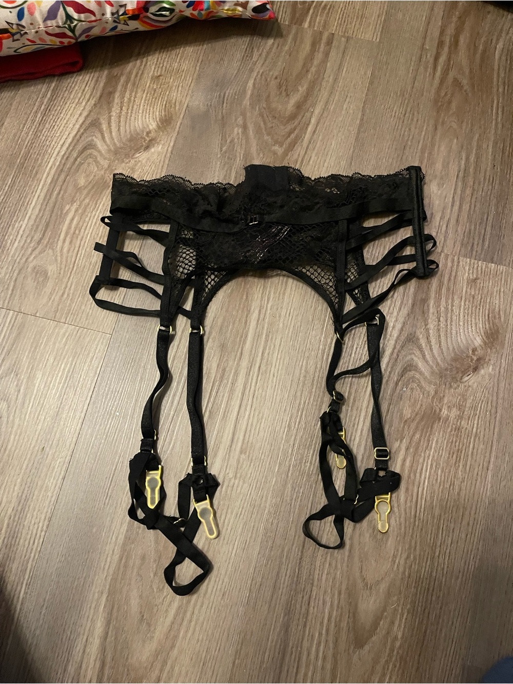 Victoria's Secret Black Lace Strappy Garter Belt Boudoir Lingerie Size XS Gothic - Picture 2 of 14